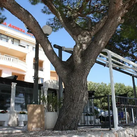 Ante Penzion Tučepi